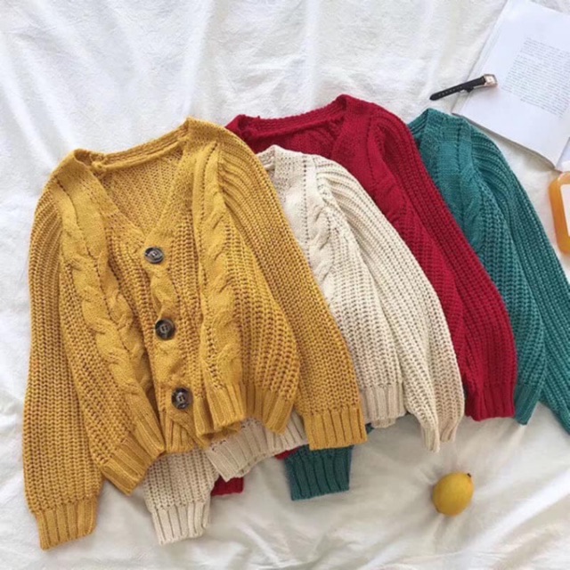 Short knitted outlet cardigan