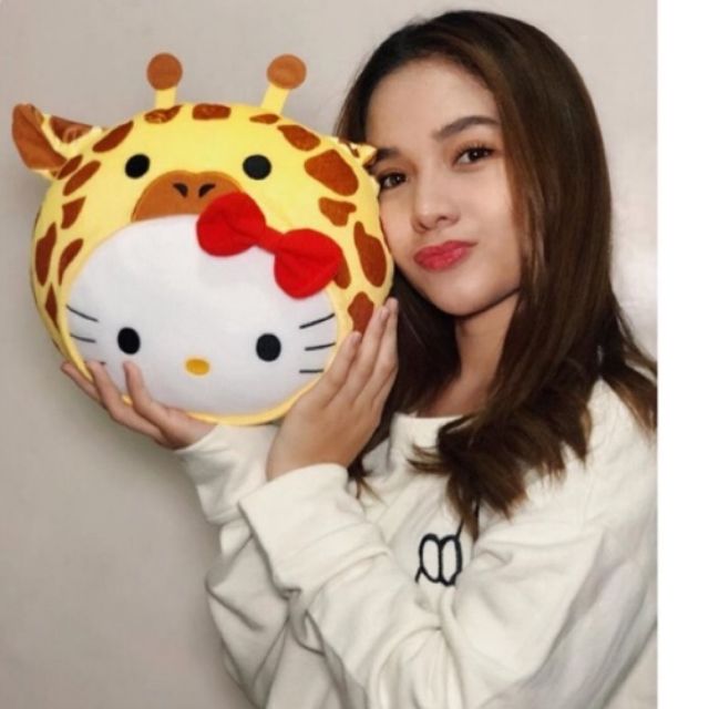 Hello kitty hot sale pillow mcdo