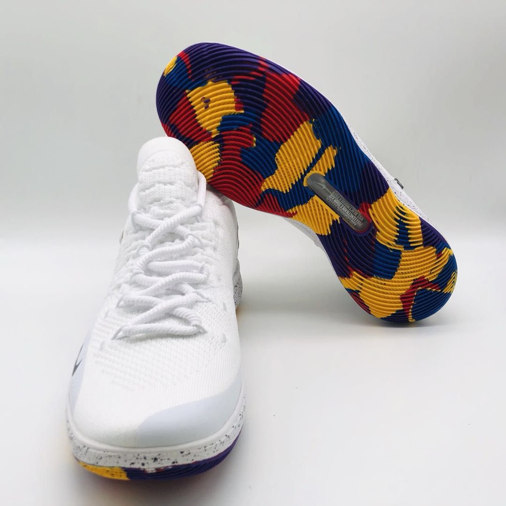 Kevin durant hot sale rainbow shoes