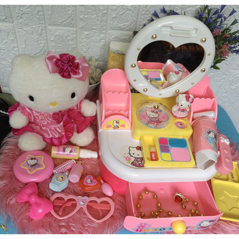 Hello Kitty 100%Original Sanrio Collection Made In Japan | Shopee ...