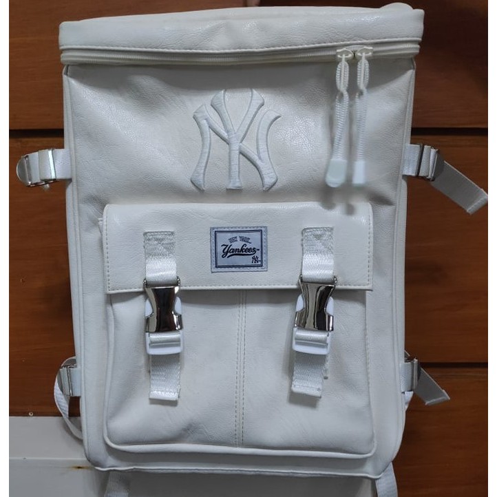 Herschel x New York Yankees Leather Backpack White (Preloved) Shopee