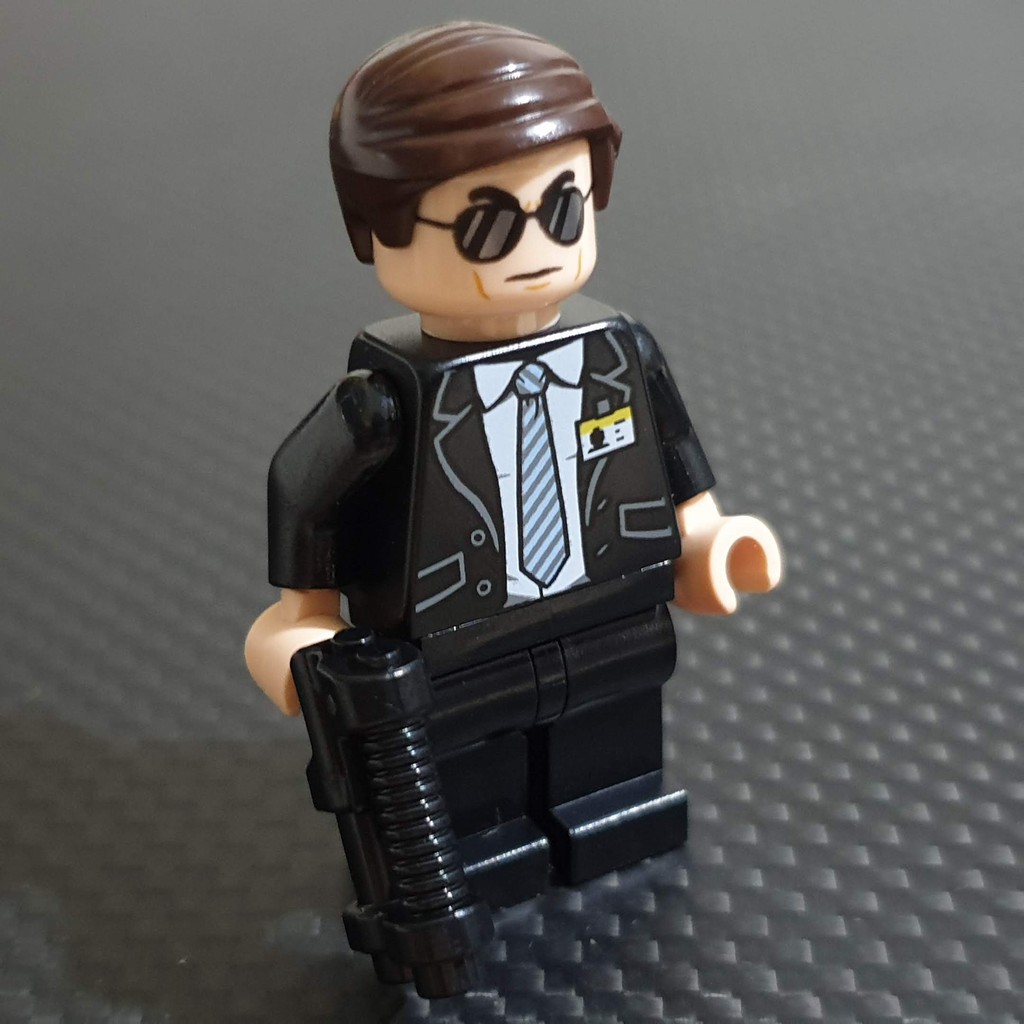 Authentic Lego Minifigure Marvel Super Heroes Phil Coulson