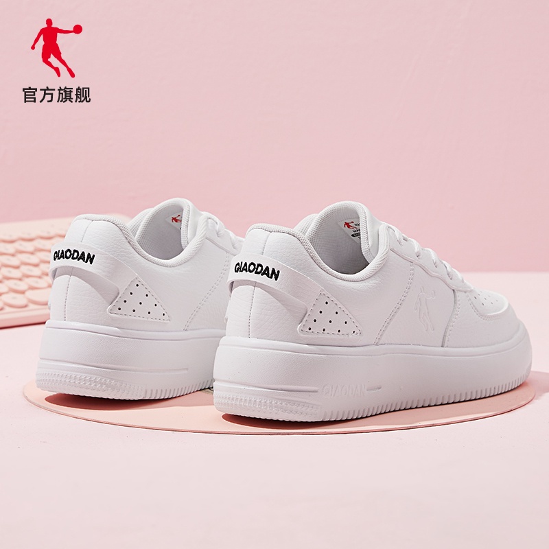 White jordans hot sale women's shoes