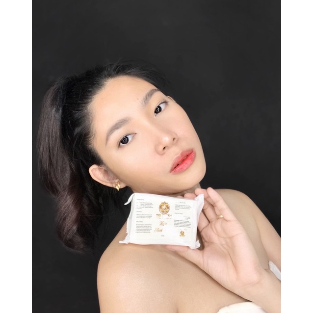 The Queen skincare line Kojic acid soap (Solo) Shopee Philippines