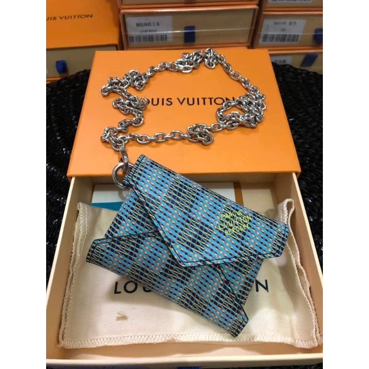 Louis Vuitton Kirigami Necklace