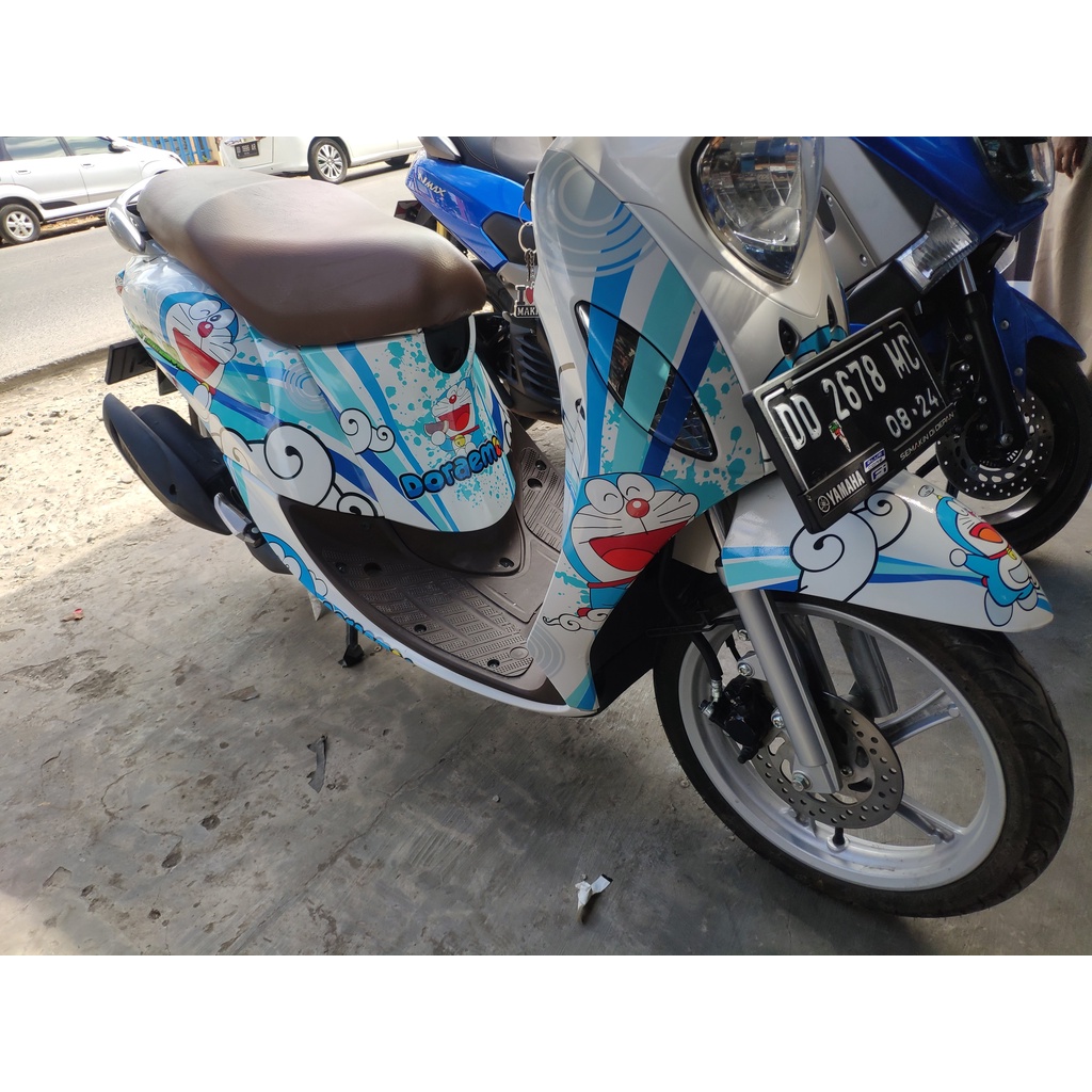 Fino Sticker Full Body Decal Fino Premium White Doraemon Glossy Motif ...