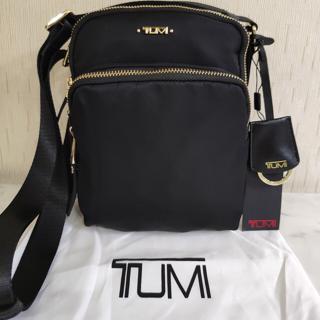 Tumi sling clearance bag ladies