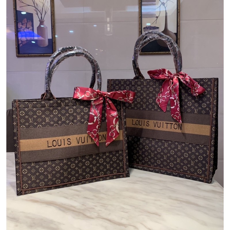 ♠NEW BOOK TOTE Louis Vuitton 2 sizes COD✻