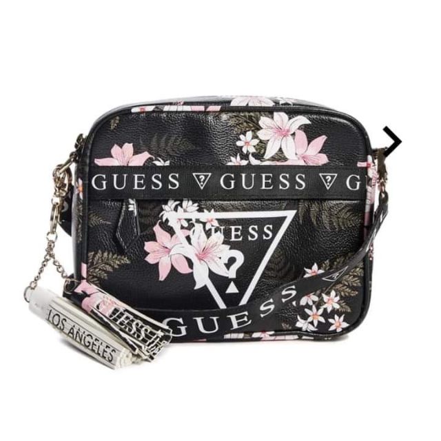 Guess gesabel 2025 gym crossbody