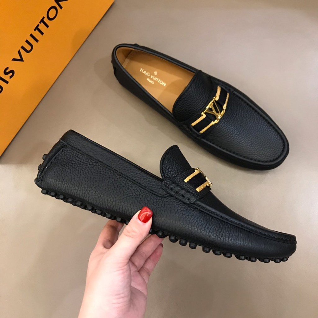 LOUIS VUITTON AUTHENTIC Hockenheim Moccasin Shoes, Men's Fashion, Footwear,  Dress shoes on Carousell