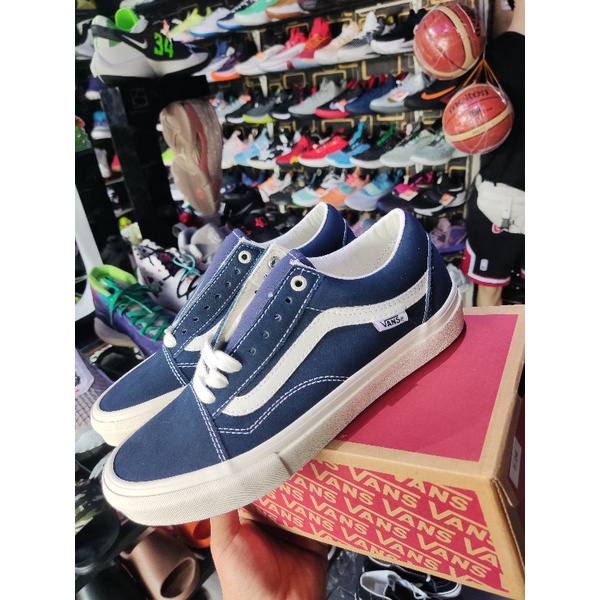 Vans old sale skool pro philippines