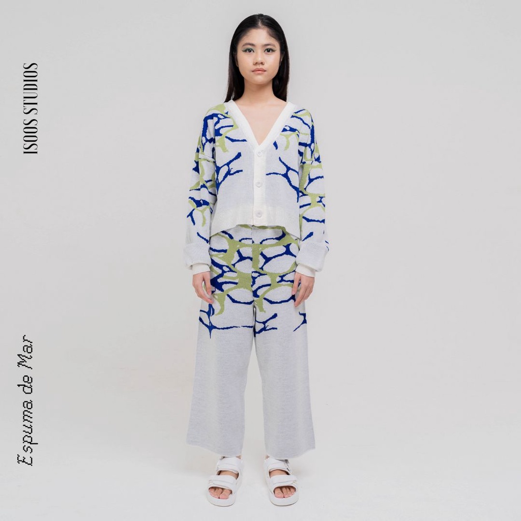 ISOOS STUDIOS - Coraline Knit White | Shopee Philippines