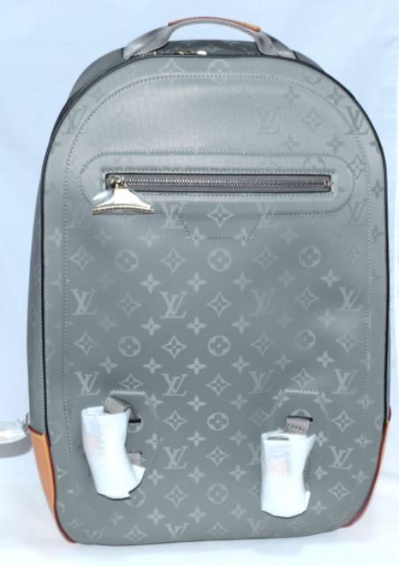 LOUIS VUITTON Monogram Titanium Backpack GM 585228