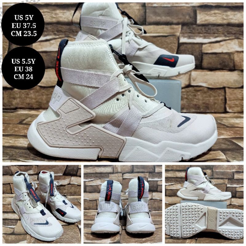 Nike huarache gripp casual on sale shoes