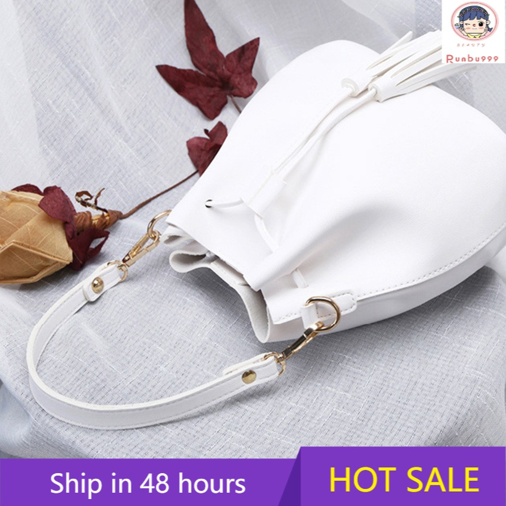 Female bucket hot bag white