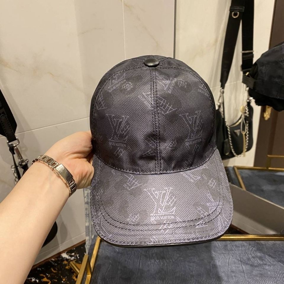 Louis Vuitton Womens Cap