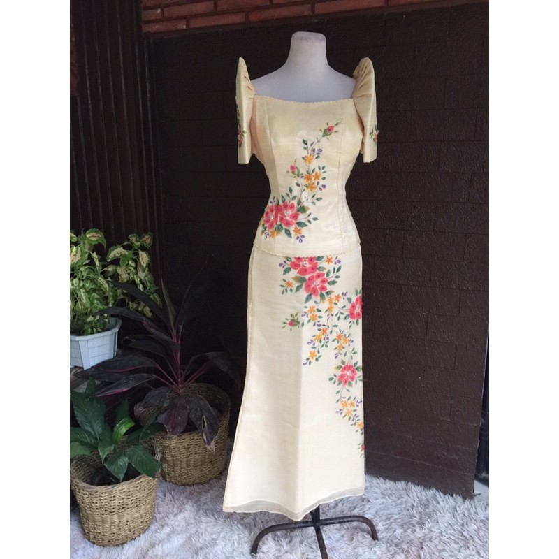 Hand painted hot sale filipiniana