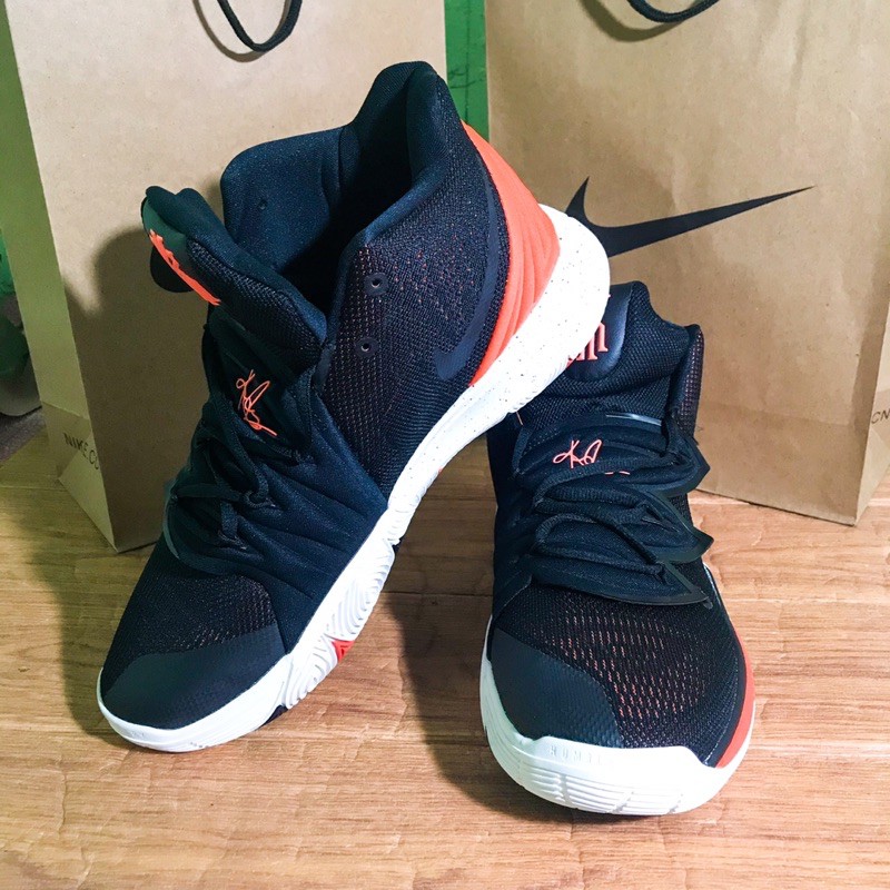 Kyrie 5 hotsell bred for sale