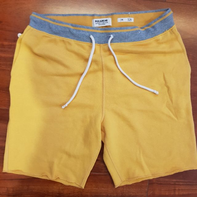 Jogger shorts pull online and bear