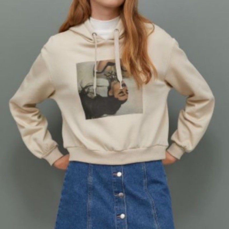 Ariana grande clearance cropped hoodie