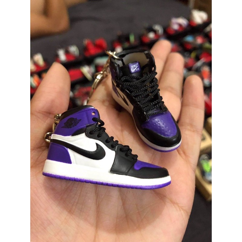 Mini jordan outlet shoe keychain