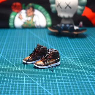 [In-Stock] 1:6 Scale Off White Louis Vuitton Jordan Sneaker Sport Shoes For  Action Figure