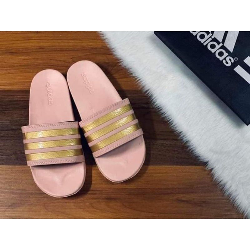 Adidas cloudfoam 2025 rose gold slides