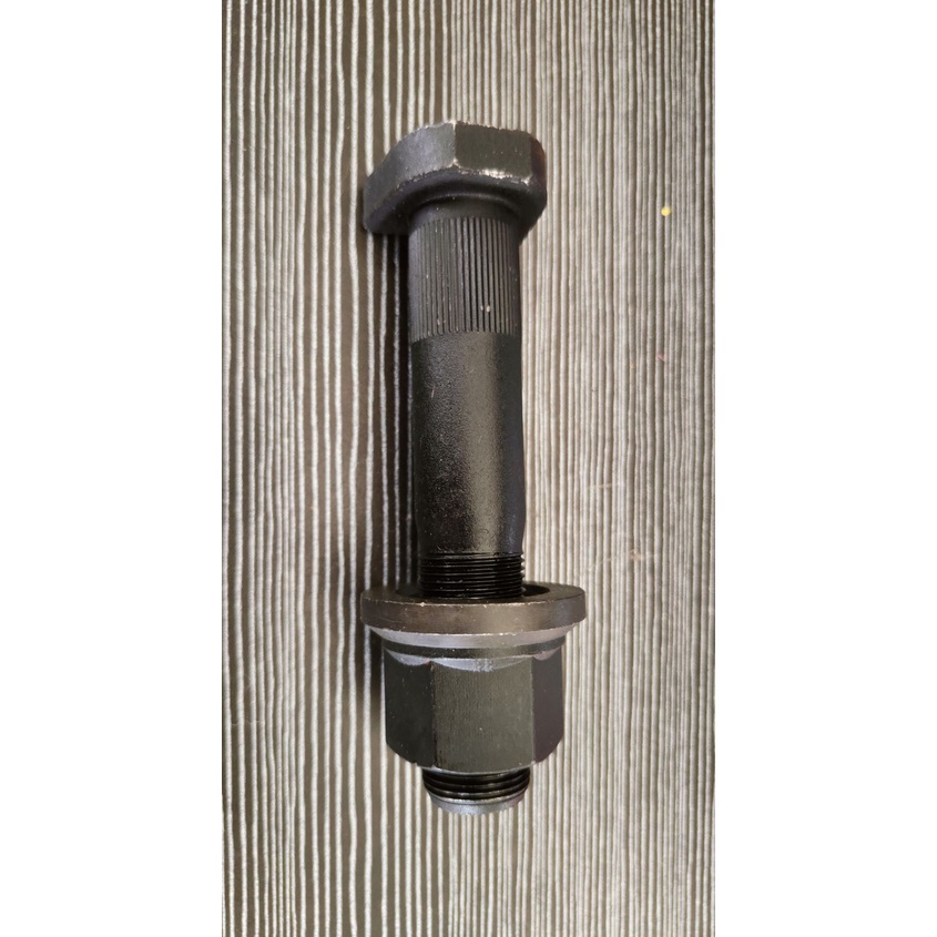 WG9112340123 / 199012340123 HK 1PC HUB BOLT W/ SPLINE REAR 23MMX130MM HOWO CHENGLONG FORLAND