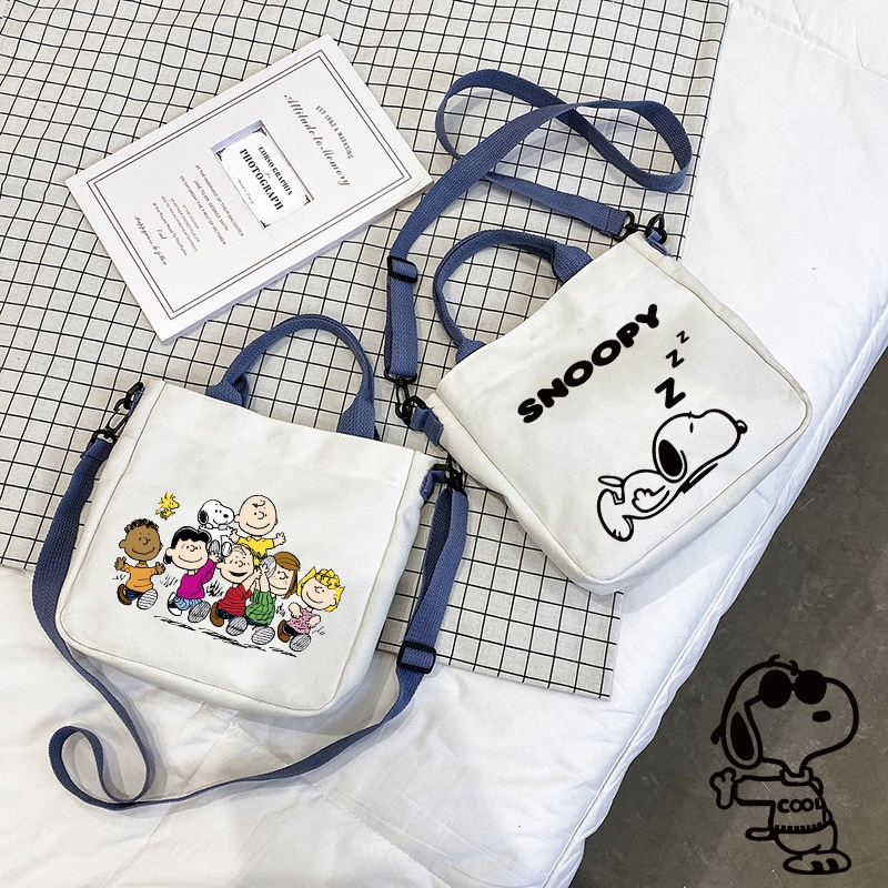 Snoopy best sale shoulder bag