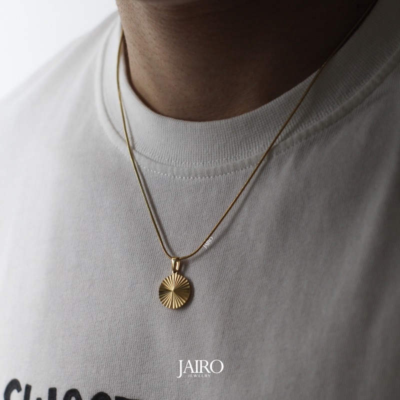 Otto Necklace main image 0