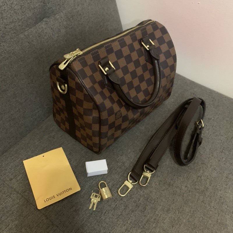 Authentic Brand new Louis Vuitton Speedy 25 damier ebene