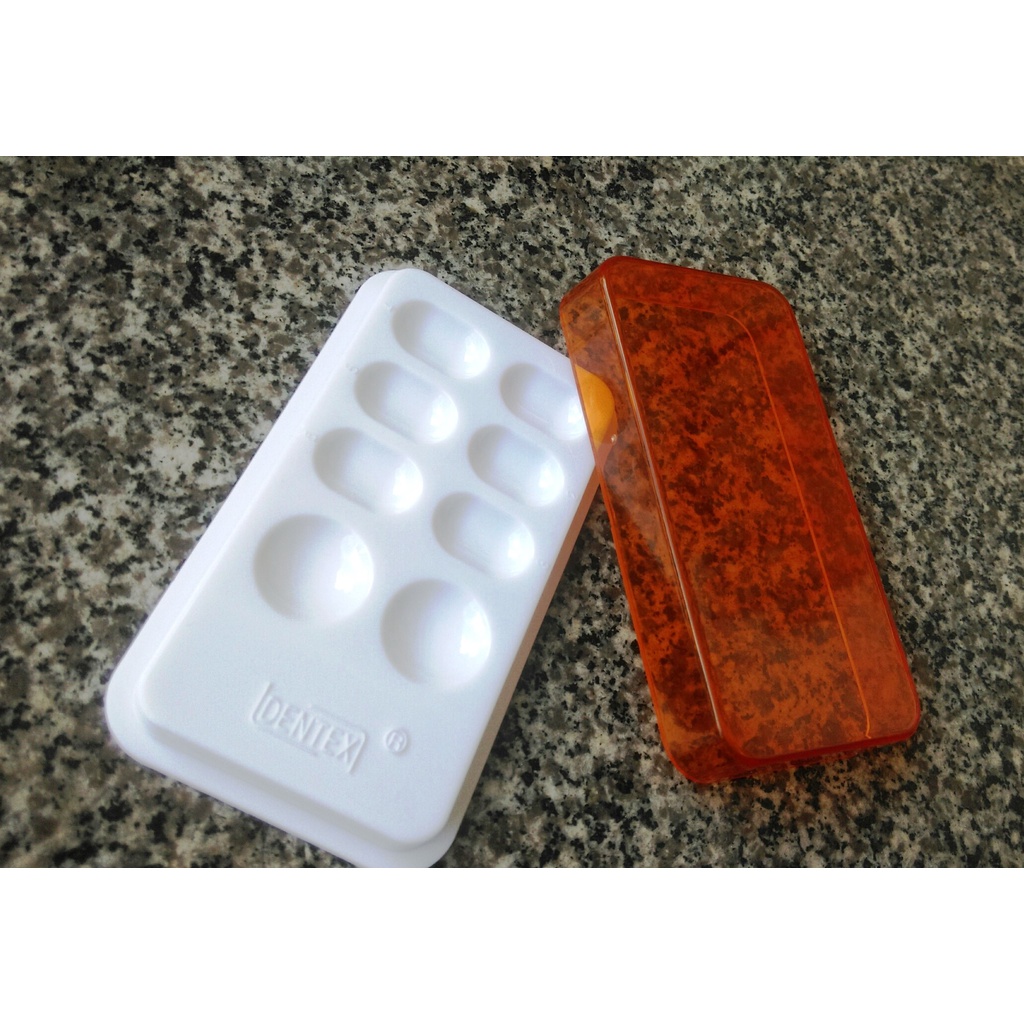 8hole mini tray for storing colors, stain or dental filling materials