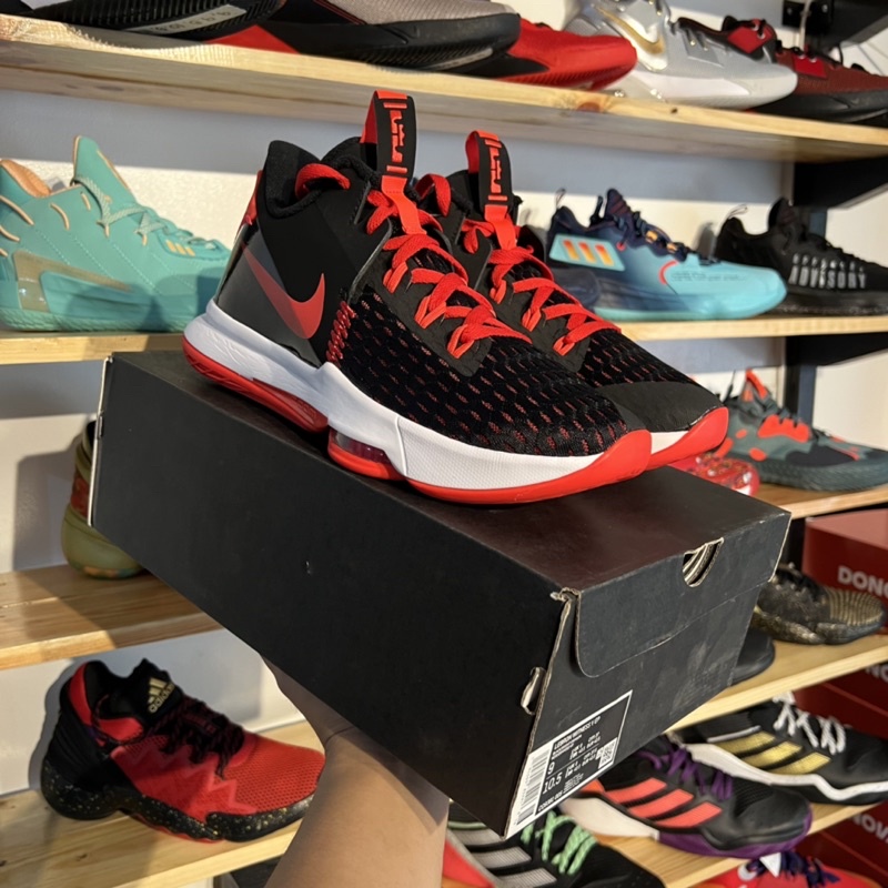 Lebron store 5 price