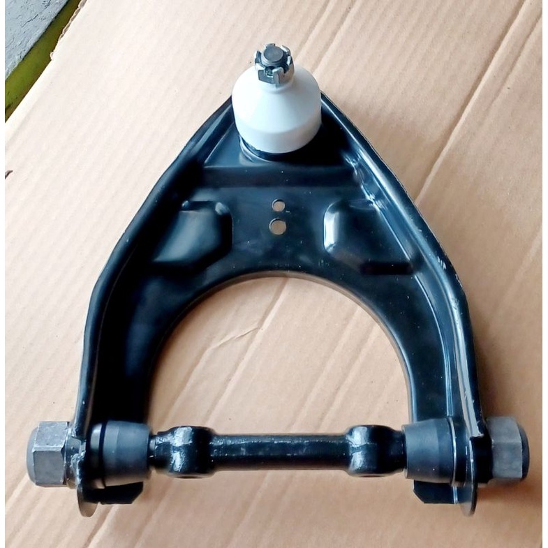 Suspension upper arm assembly with Ball joint Lh/Rh For Mitsubishi L300