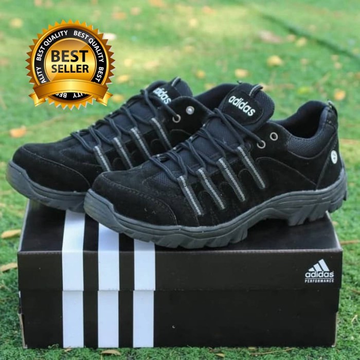 Adidas hotsell terrex tactical