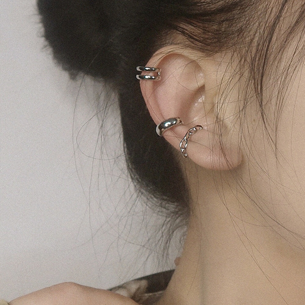 Fake double clearance helix piercing