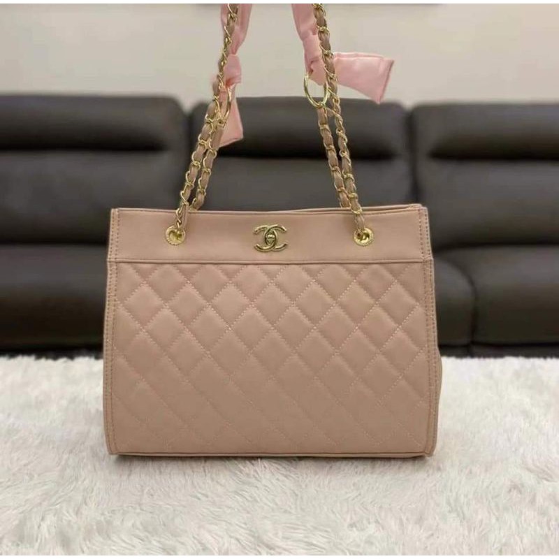 Chanel hotsell shoulder bag