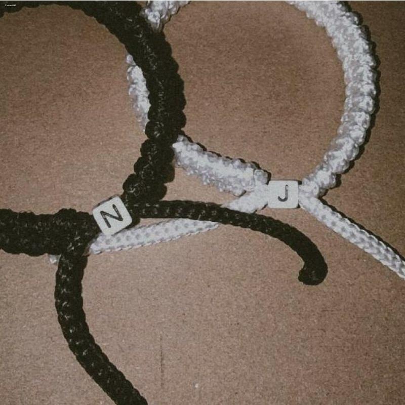 Black and White Agate Beaded Bracelet