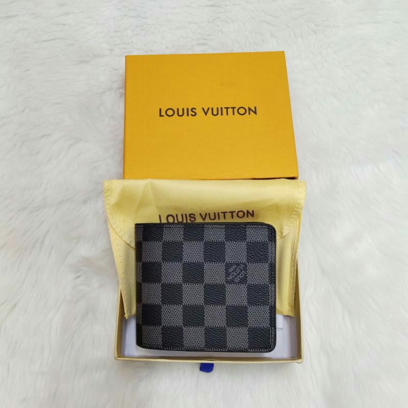 insMens wallet LV short wallet for mens with box Shopee Philippines