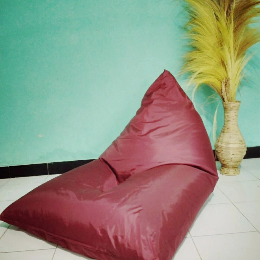 Bean BAG TRIANGLE plus Contents MEDIUM SIZE Adult / Relaxing Chair