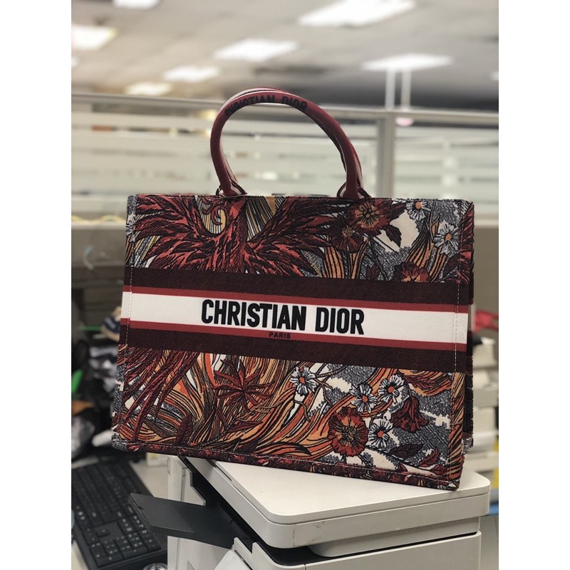 Melissa shoppe - CHRISTIAN DIOR (On the Go) OTG bag #mswb