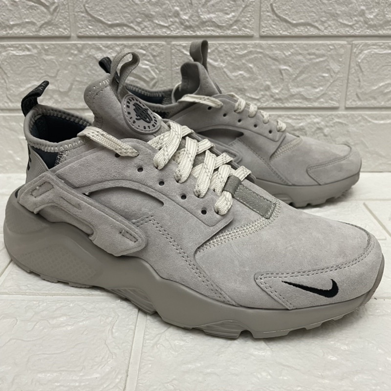 Gray best sale huaraches ultra