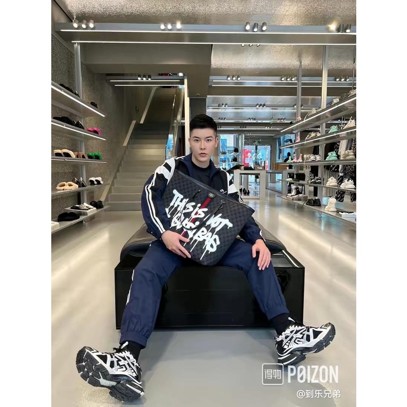 Featured on the foot map Balenciaga runner black and white seven