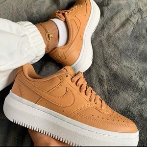 nike court vision alta light cognac