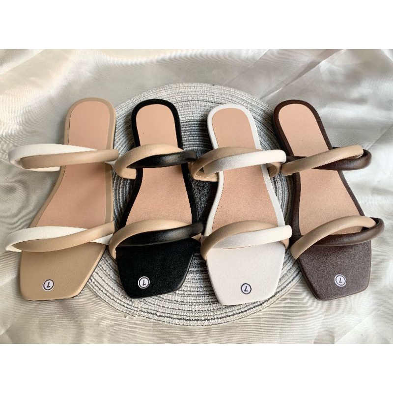 Natalia Women Flat Sandals Trendy Comfy Open Toe Fashion Footwear