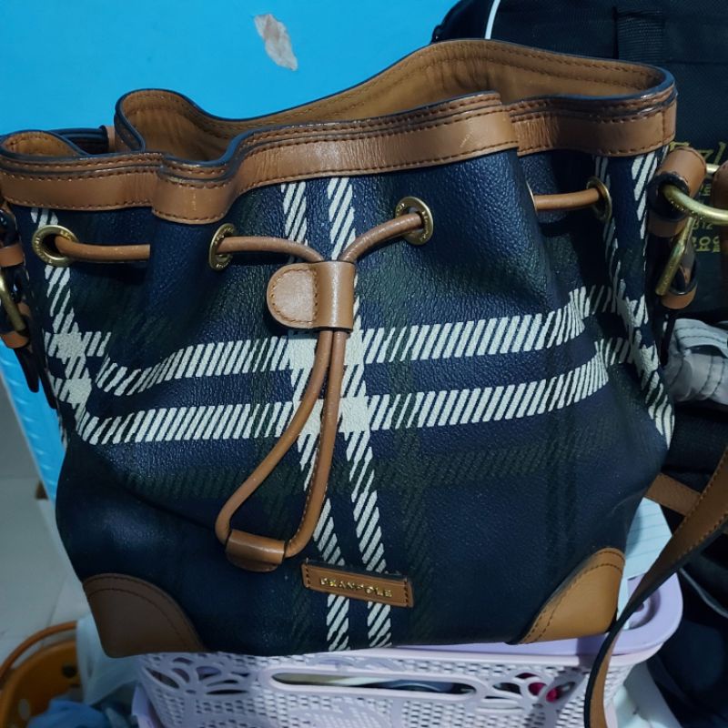 Bean pole bucket online bag