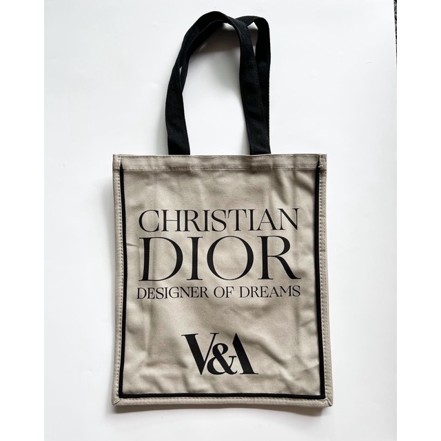 Christian dior tote bag on sale v&a