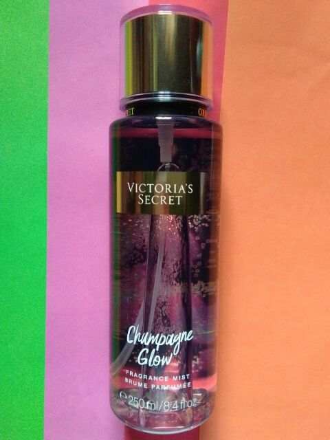 CHAMPAGNE GLOW Victoria s Secret Body Mist 250ml Shopee Philippines