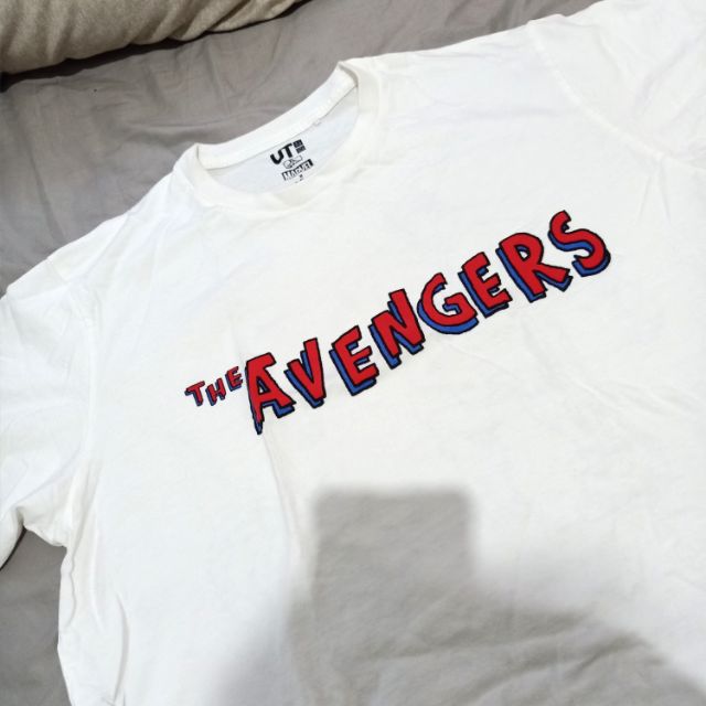 Uniqlo 2025 avengers shirt