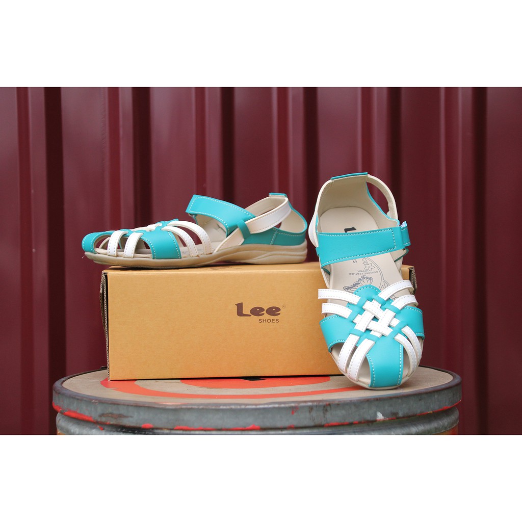 MERAH OUT OF STOCK LeeShoes Black and red women's sandals. KPATFlip ...